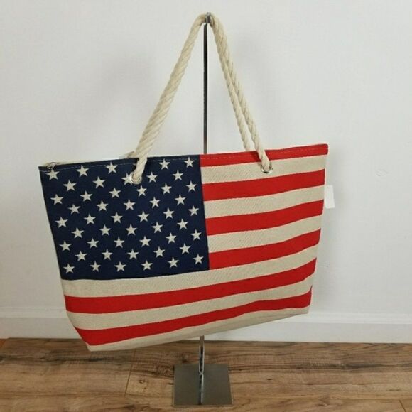 NWT  BEACH BAG SHOULDER BAG  USA FLAG 14" X 21" - Picture 1 of 3